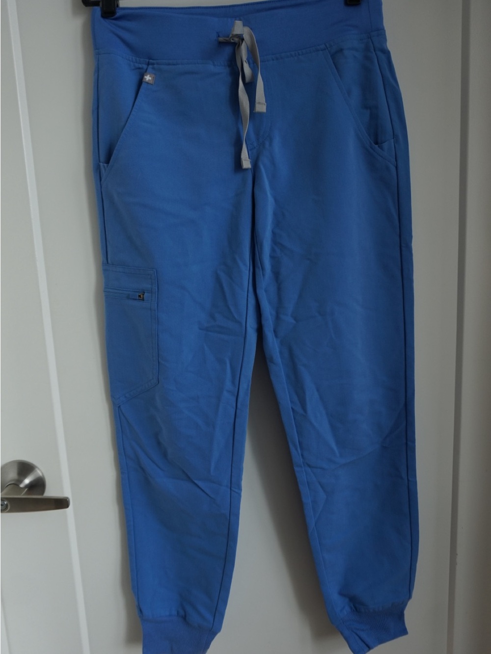 Figs Women's Blue Drawstring Cargo Jogger Pants